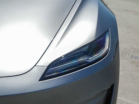 Used 2024 Tesla Model 3 Performance AWD/4WD image 9