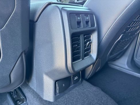 New 2025 Ford Bronco Badlands image 21