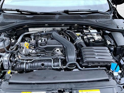 Used 2024 Volkswagen Jetta SE image 34