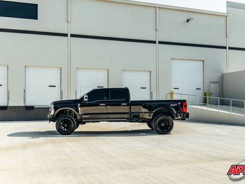 Used 2024 Ford F350 Platinum AWD/4WD image 55