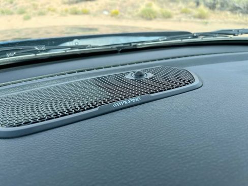 Used 2020 RAM 1500 Laramie AWD/4WD image 18