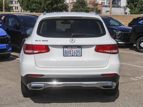 Used 2019 Mercedes-Benz GLC 300 image 9