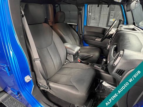 Used 2016 Jeep Wrangler Unlimited Sport image 4