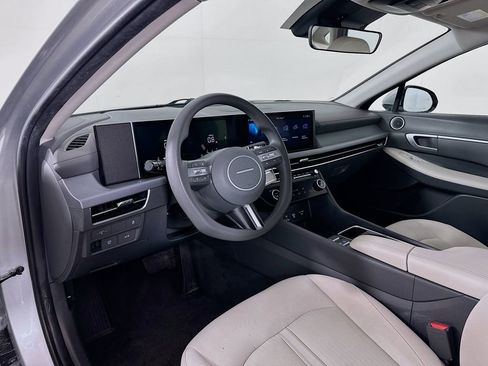 Certified 2024 Hyundai Sonata SEL image 9