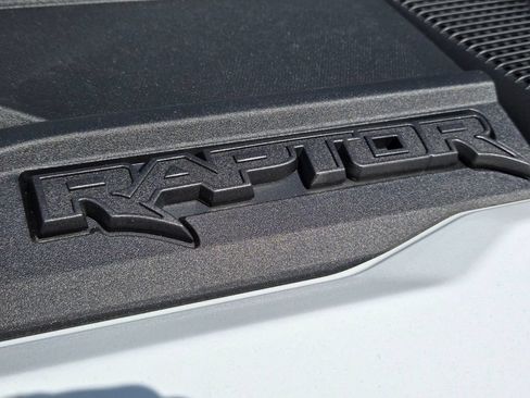New 2025 Ford Bronco Raptor w/ Interior Carbon Fiber Pack AWD/4WD image 10