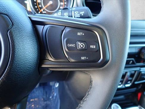 Used 2023 Jeep Wrangler Sport S image 14