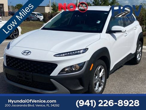 Used 2023 Hyundai Kona SEL w/ Cargo Package AWD/4WD image 9