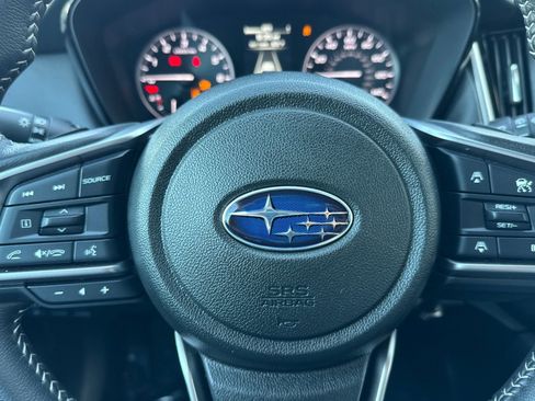 Certified 2025 Subaru Outback Premium image 25