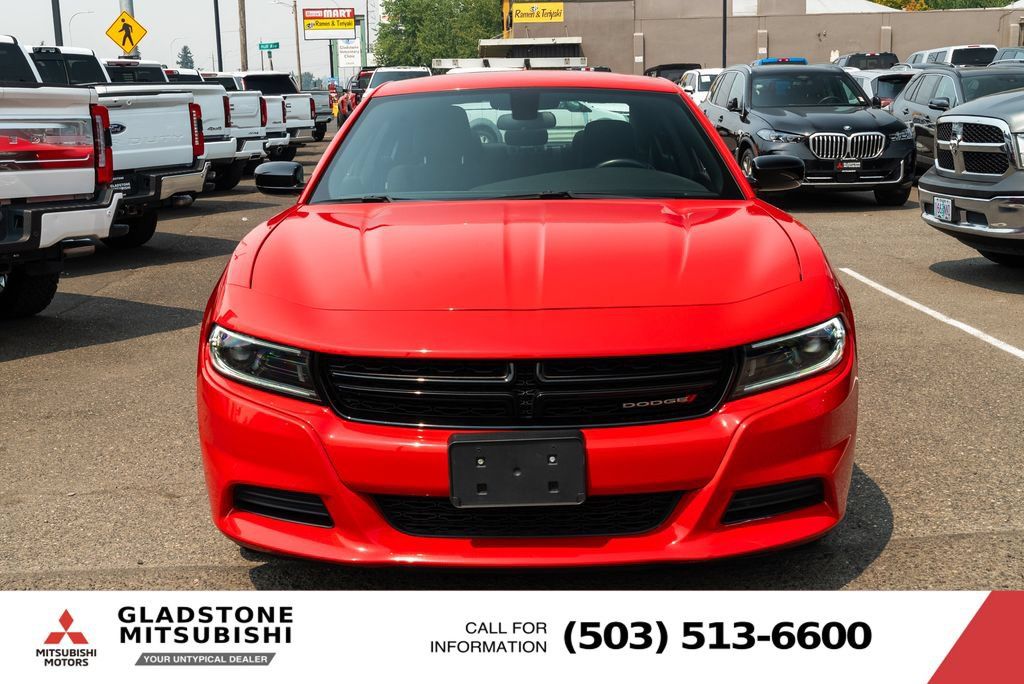 Used 2023 Dodge Charger SXT RWD image 2