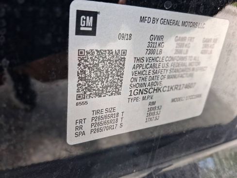 Used 2019 Chevrolet Suburban LT RWD image 21
