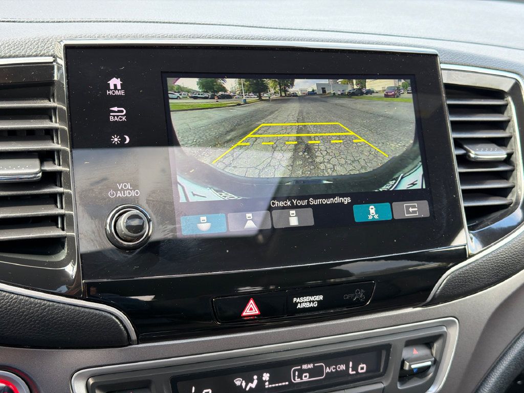 Used 2023 Honda Passport EX-L image 28