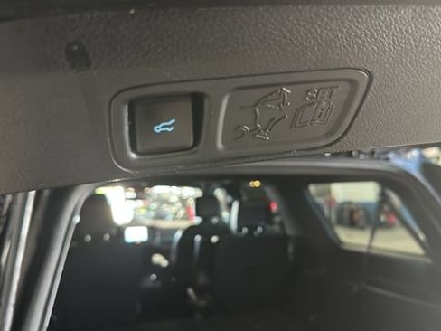 Used 2021 Ford Expedition Max Limited AWD/4WD image 39
