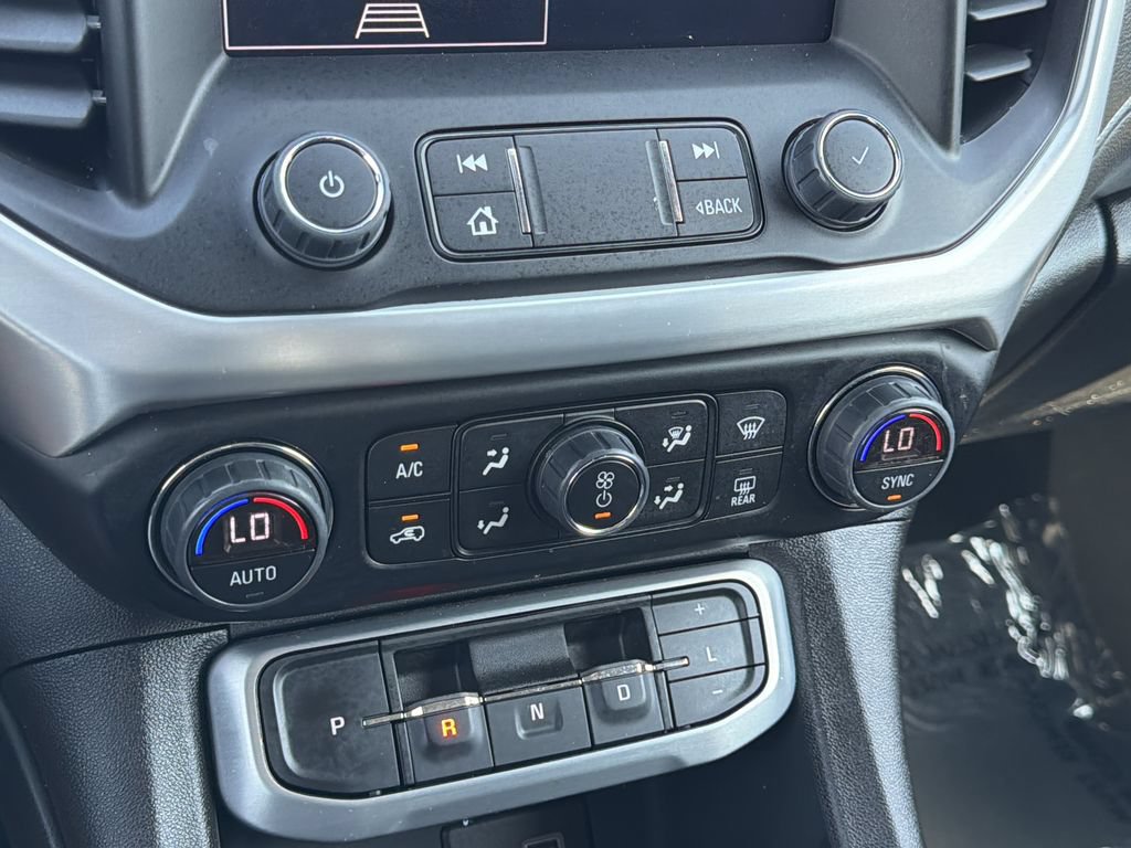 Used 2023 GMC Acadia SLE FWD image 6