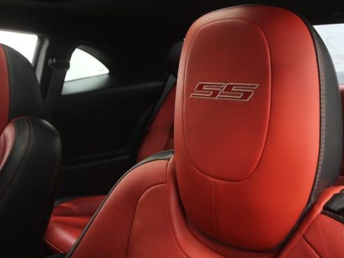 Used 2011 Chevrolet Camaro SS w/ RS Package image 19