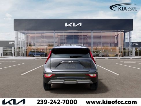 New 2026 Kia Niro Wind FWD image 5