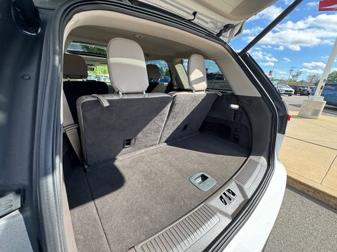 Used 2022 Lincoln Aviator Reserve w/ Equipment Group 201A AWD/4WD image 22