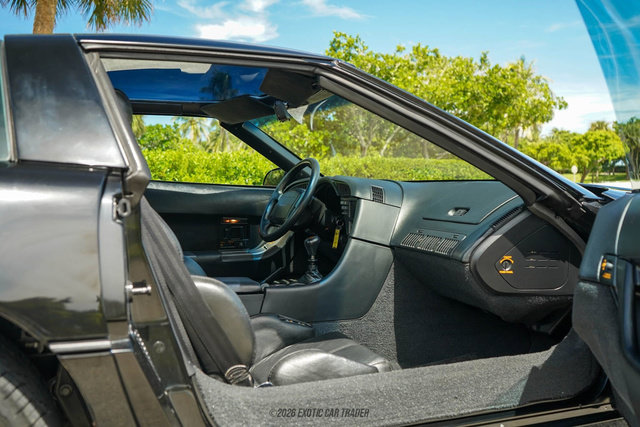Used 1990 Chevrolet Corvette ZR-1 RWD image 57