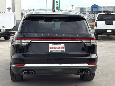 Used 2021 Lincoln Aviator Reserve w/ Equipment Group 201A image 6