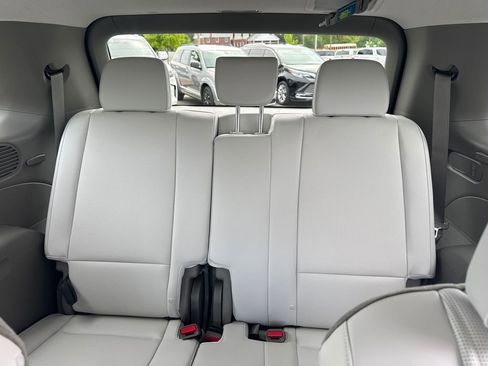 Used 2026 Hyundai Palisade SEL image 23