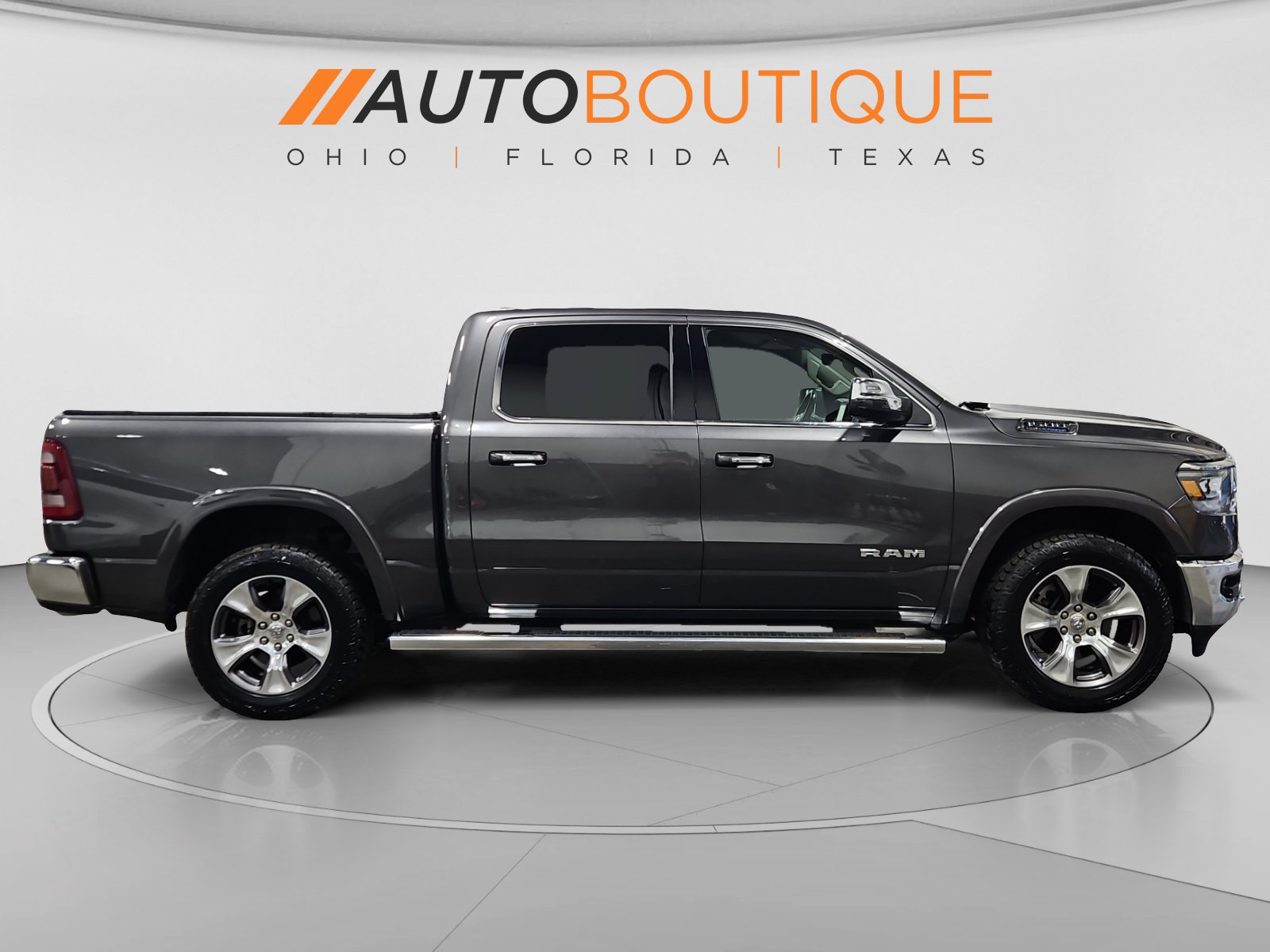 Used 2022 RAM 1500 Laramie AWD/4WD image 6