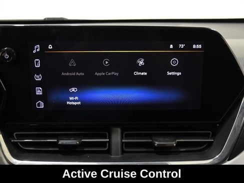 Used 2025 Chevrolet Trax LT w/ LT Convenience Package FWD image 19
