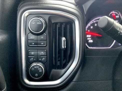 Used 2021 Chevrolet Silverado 1500 RST AWD/4WD image 33