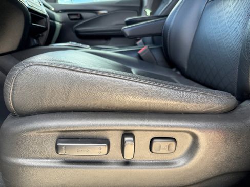 Used 2022 Honda Passport Elite image 11