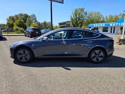 Used 2019 Tesla Model 3 RWD image 8