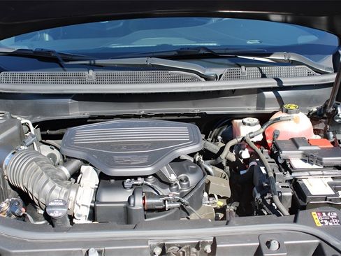 Used 2022 Cadillac XT5 Premium Luxury w/ LPO, Floor Liner Package image 13