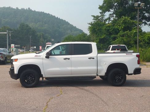 Used 2021 Chevrolet Silverado 1500 Custom Trail Boss AWD/4WD image 7