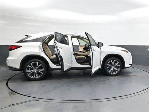 Used 2017 Lexus RX 350 FWD image 31