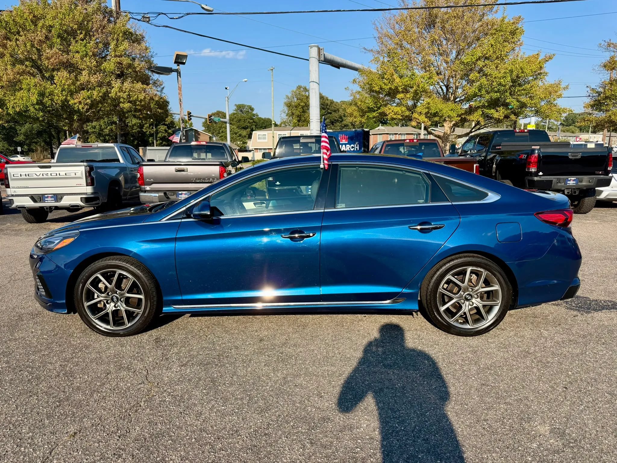 Used 2018 Hyundai Sonata Limited FWD image 2