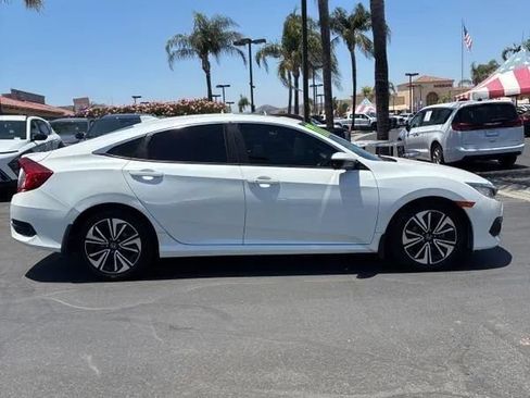 Used 2017 Honda Civic EX-L image 10