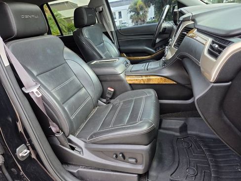 Used 2017 GMC Yukon Denali w/ Open Road Package RWD image 16