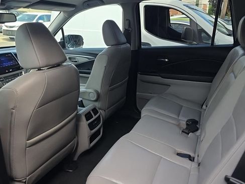 Used 2018 Honda Pilot EX-L image 6