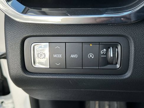 New 2026 GMC Acadia Elevation AWD/4WD image 18