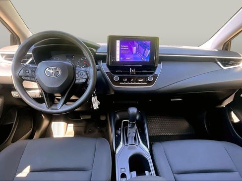 Used 2024 Toyota Corolla LE FWD image 30