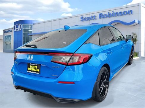 Certified 2025 Honda Civic Sport image 4