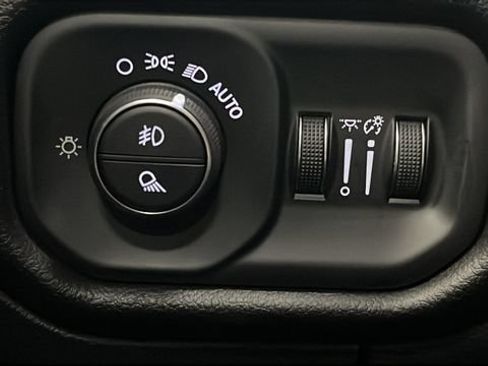 Used 2025 RAM 1500 Rebel w/ Rebel Level 2 Equipment Group AWD/4WD image 31
