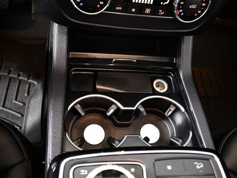 Used 2018 Mercedes-Benz GLE 350 4MATIC image 34