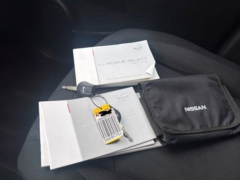 Used 2015 Nissan Rogue S w/ Convenience Package image 21
