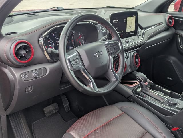 Used 2025 Chevrolet Blazer RS FWD image 32