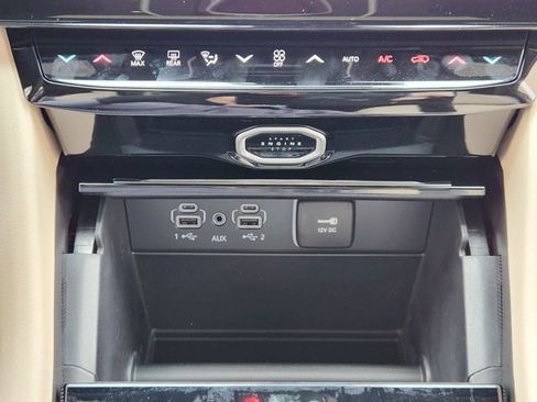 New 2026 Jeep Grand Cherokee Limited w/ Limited Altitude Package RWD image 14