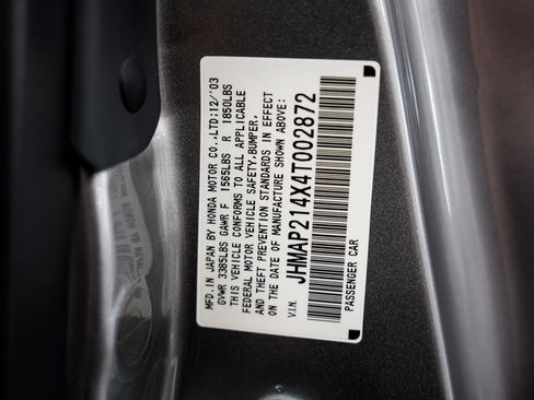 Used 2004 Honda S2000 image 40