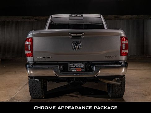 Used 2019 RAM 2500 Laramie AWD/4WD image 7