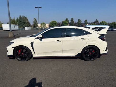 Used 2019 Honda Civic Type R image 4