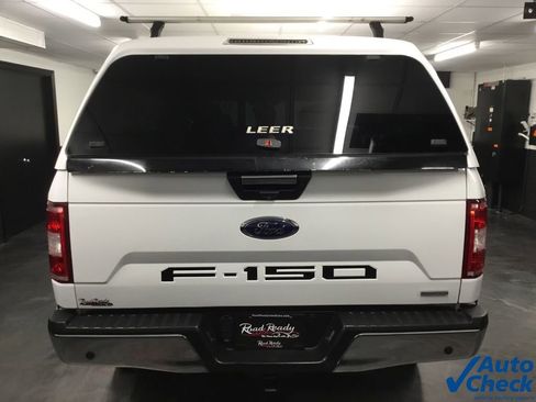 Used 2018 Ford F150 XLT w/ Equipment Group 302A Luxury image 9