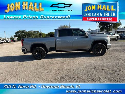 Used 2024 Chevrolet Silverado 2500 LTZ w/ LTZ Plus Package AWD/4WD image 18