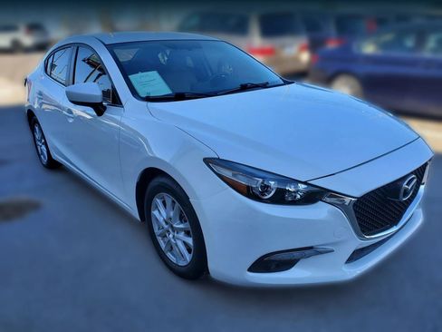 Used 2017 MAZDA MAZDA3 Sport w/ Preferred Equipment Package image 11