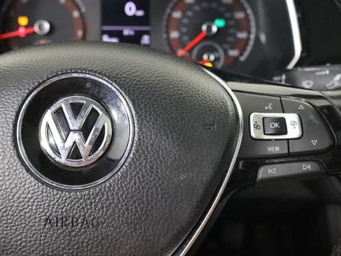 Used 2019 Volkswagen Jetta SE FWD image 9